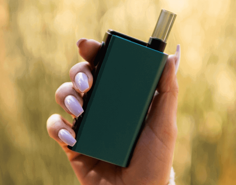 5 Tips on How to Use Your Dry Flower Vaporizer Properly - HelloMD